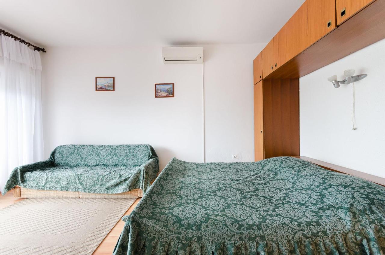 Apartments Mladen Jelica อิตชิชี ภายนอก รูปภาพ